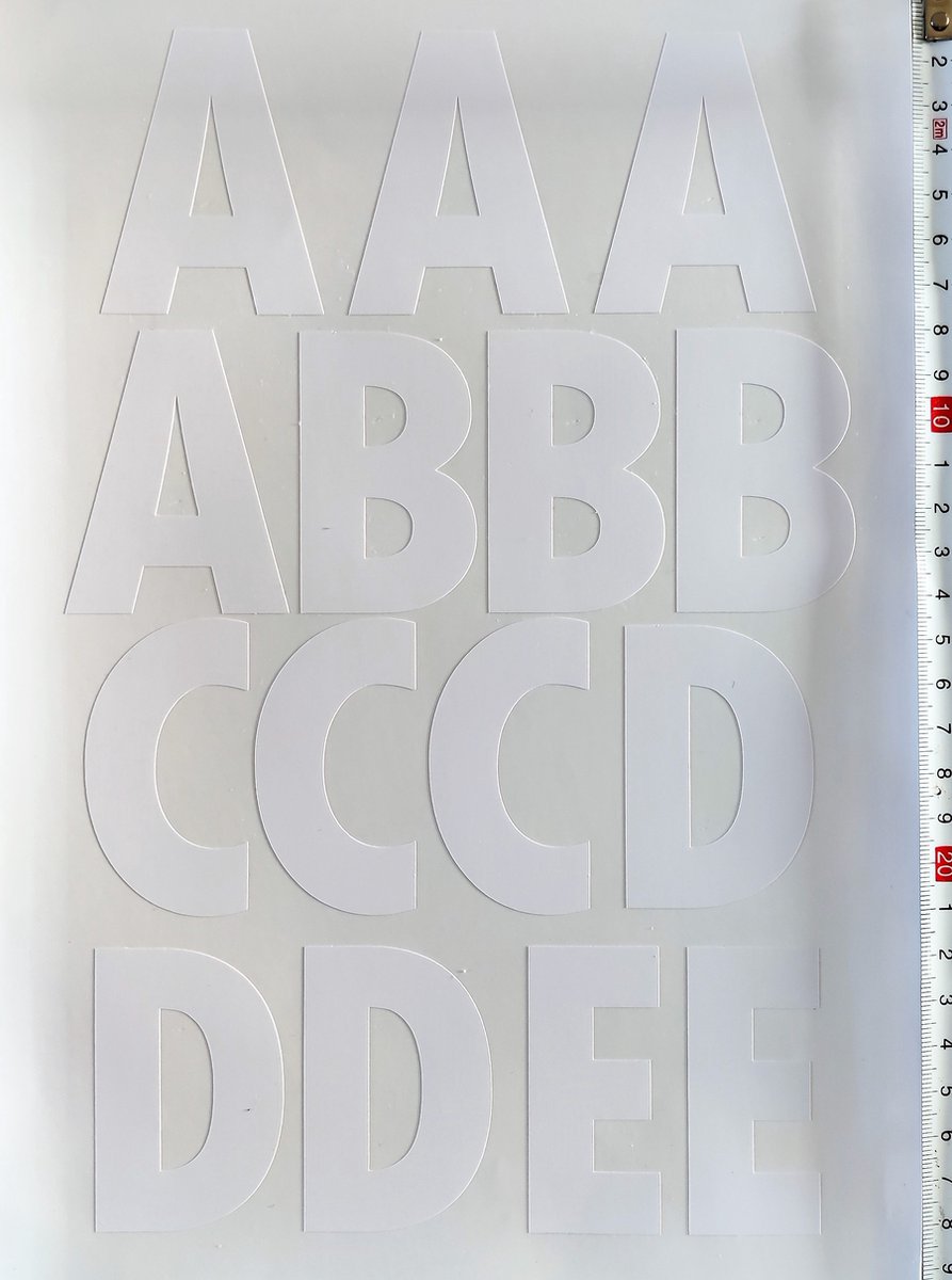 plakletters | alfabet stickers | stickervel | wit